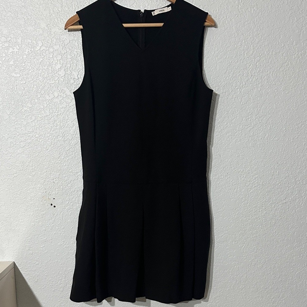 VINCE Woman Sleeveless Drop Waist Pleated Dress Black Size 10